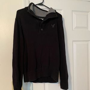Mens American Eagle Sweater. Large. Black. Buttons and zipper. Great condition.